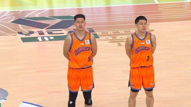 开云体育官网-与山东会师，上海男篮赛季三杀广东，洛夫顿31+11 新星15分成奇兵